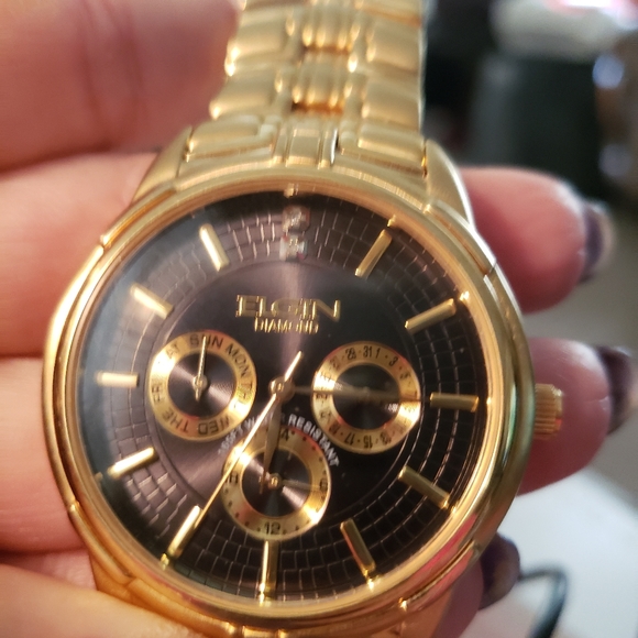 Elgin Other - Elgin men diamond chronograph watch